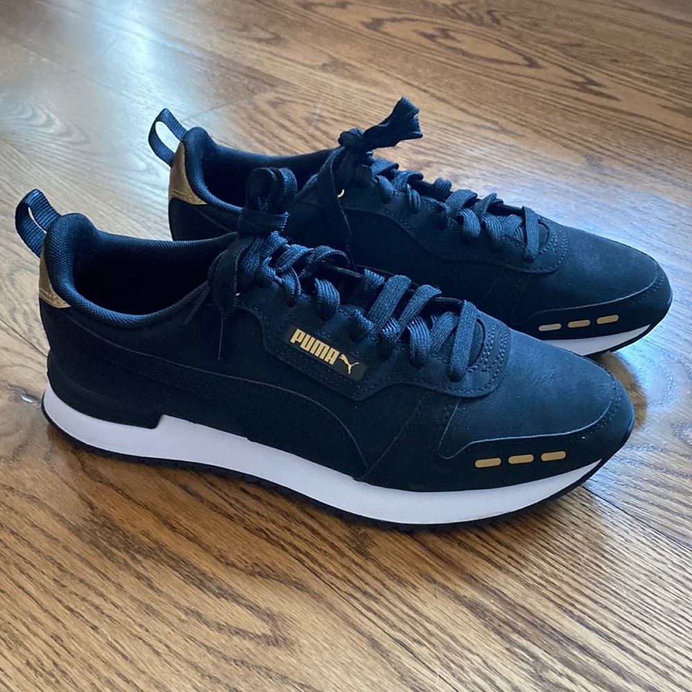 NEW!! Puma R78 Raw Metallics Lace-up